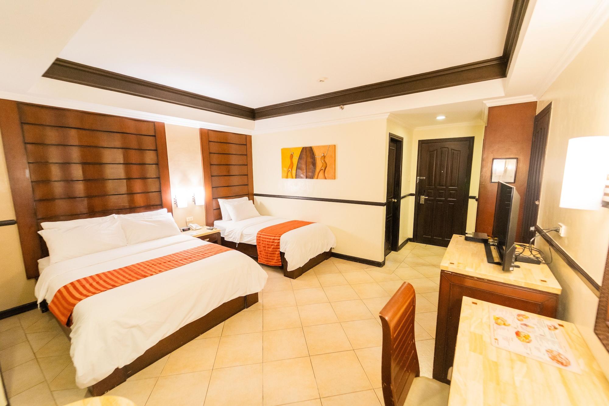 Mo2 Westown Hotel Iloilo Exterior foto