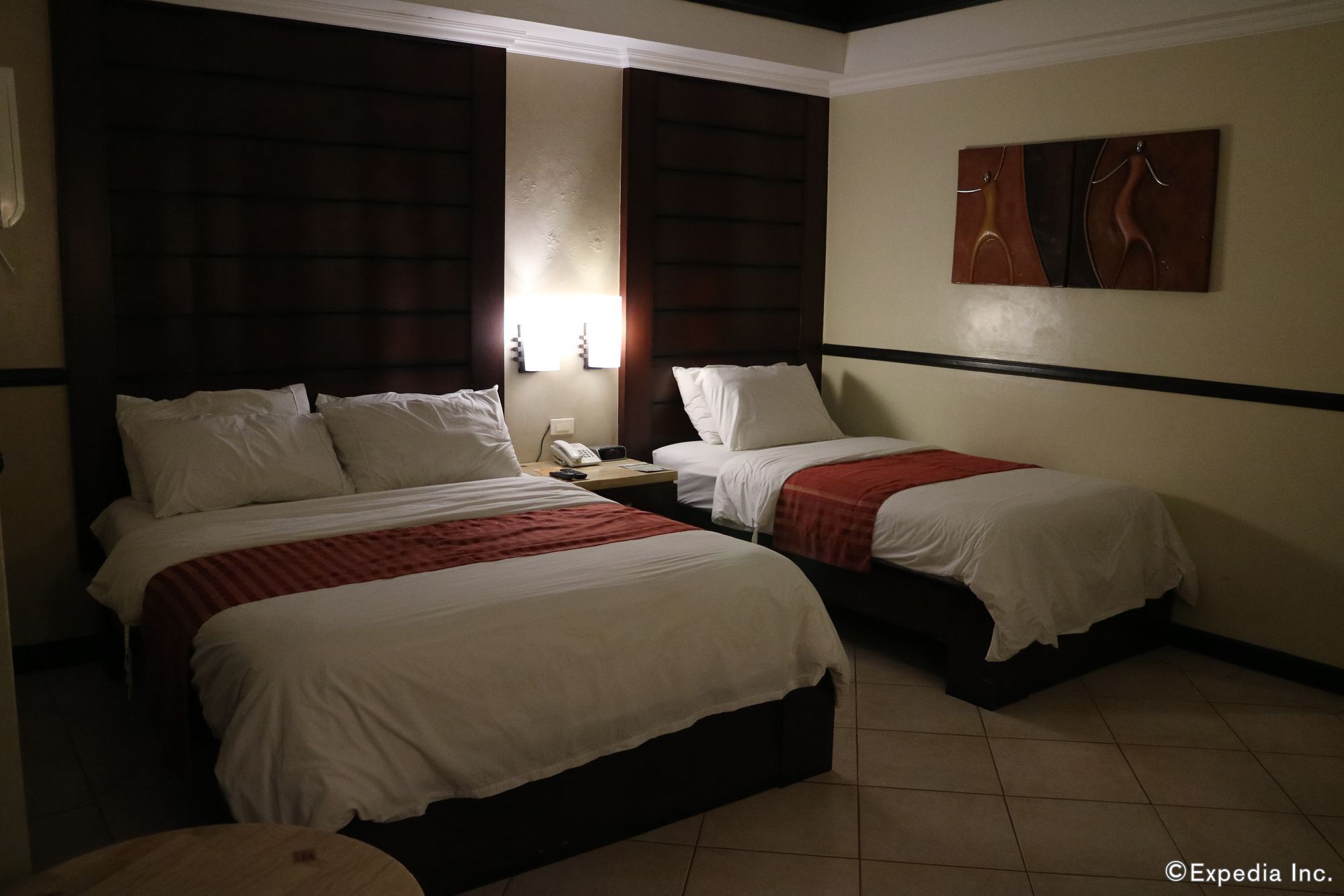 Mo2 Westown Hotel Iloilo Exterior foto