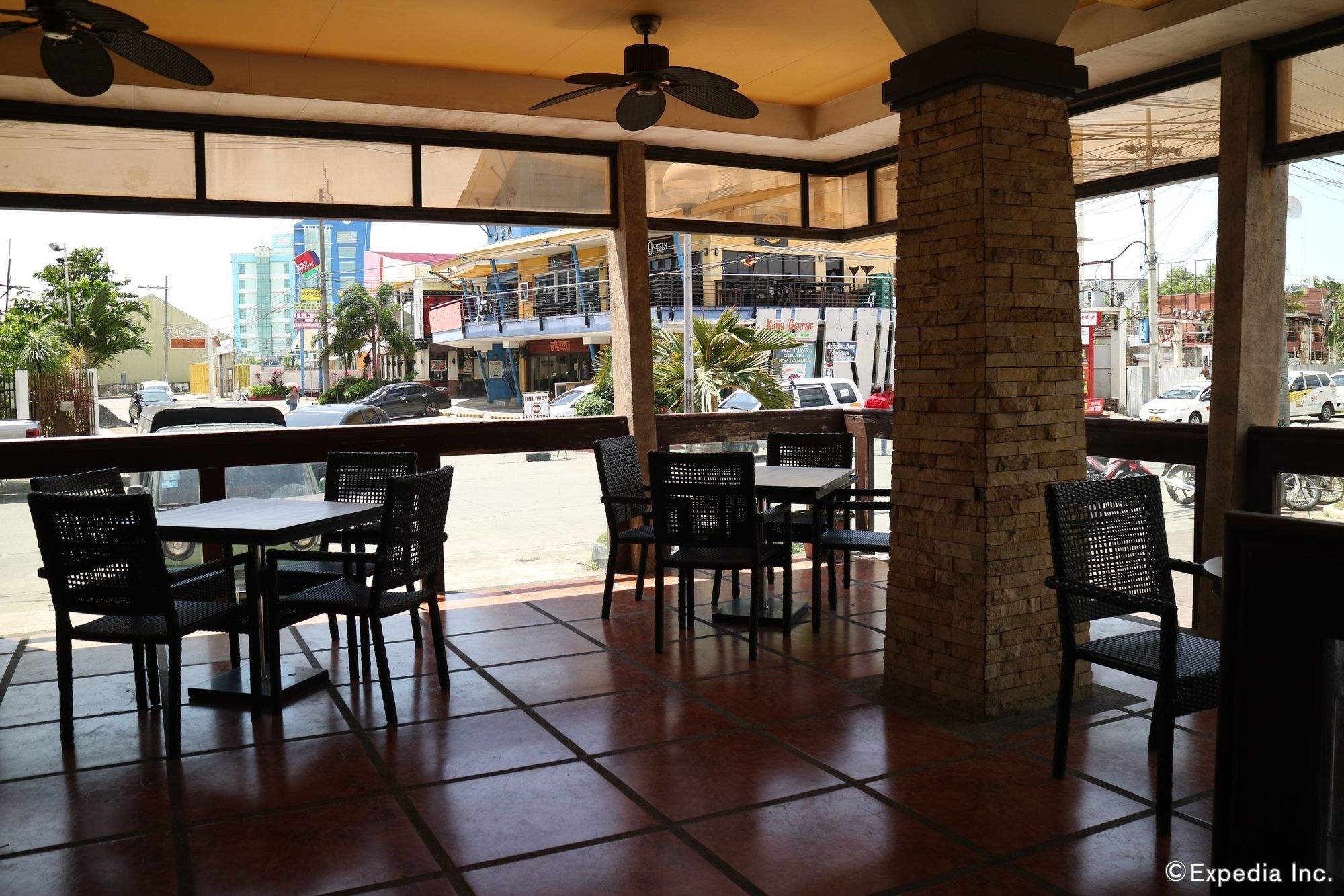 Mo2 Westown Hotel Iloilo Exterior foto